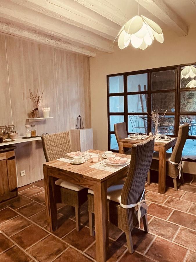 B&B Temps Suspendu Provence Перн-ле-Фонтен Екстер'єр фото