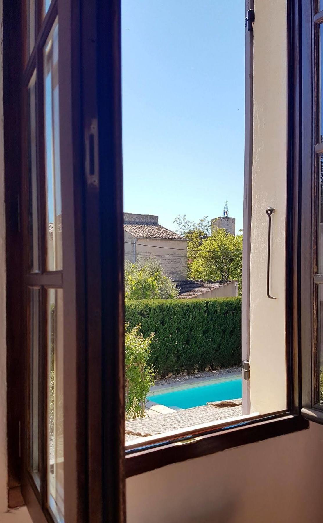 B&B Temps Suspendu Provence Перн-ле-Фонтен Екстер'єр фото